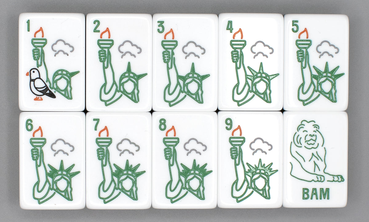 How many spikes are on the crown of the Statue of Liberty?