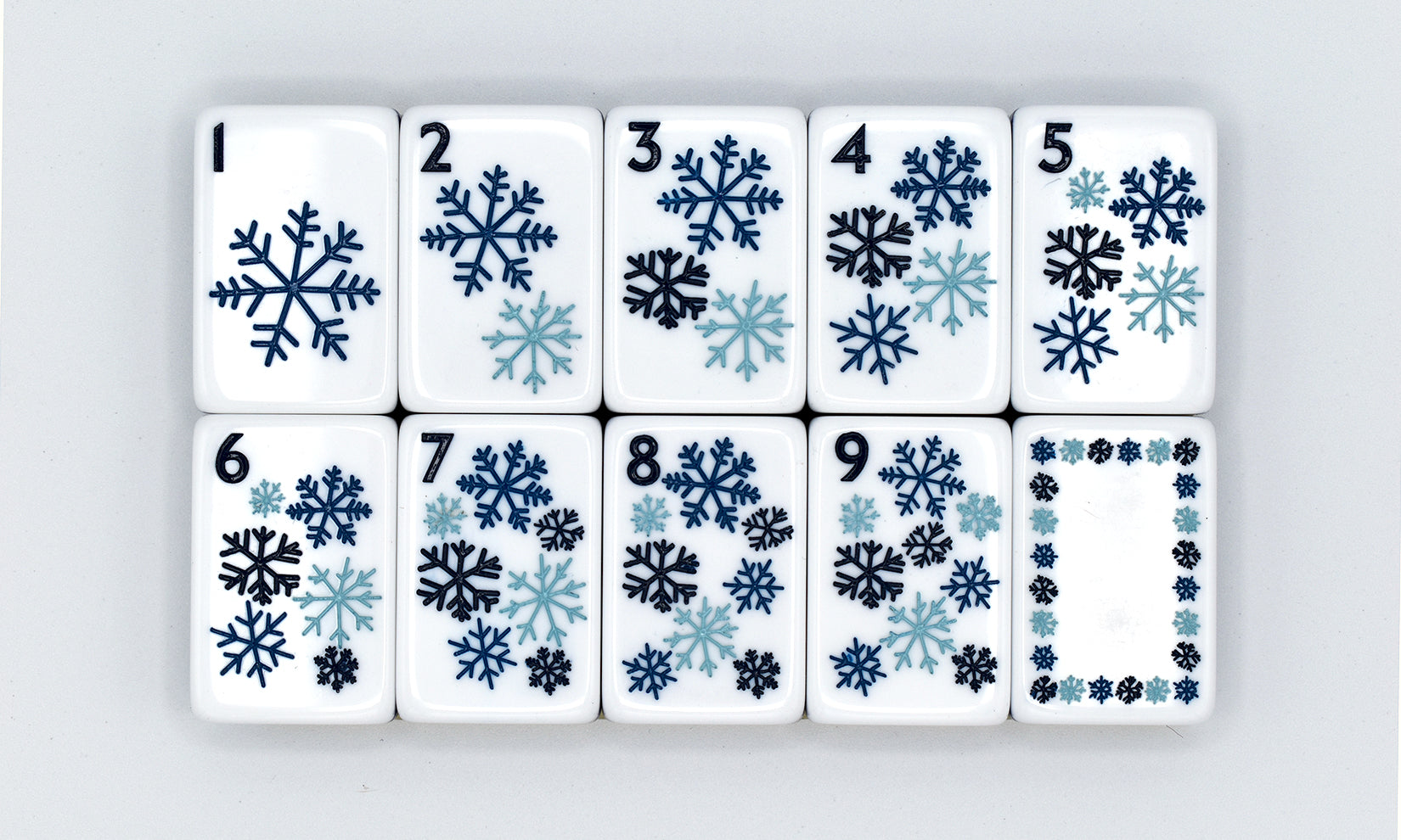 Let it Snow Mahjong Set