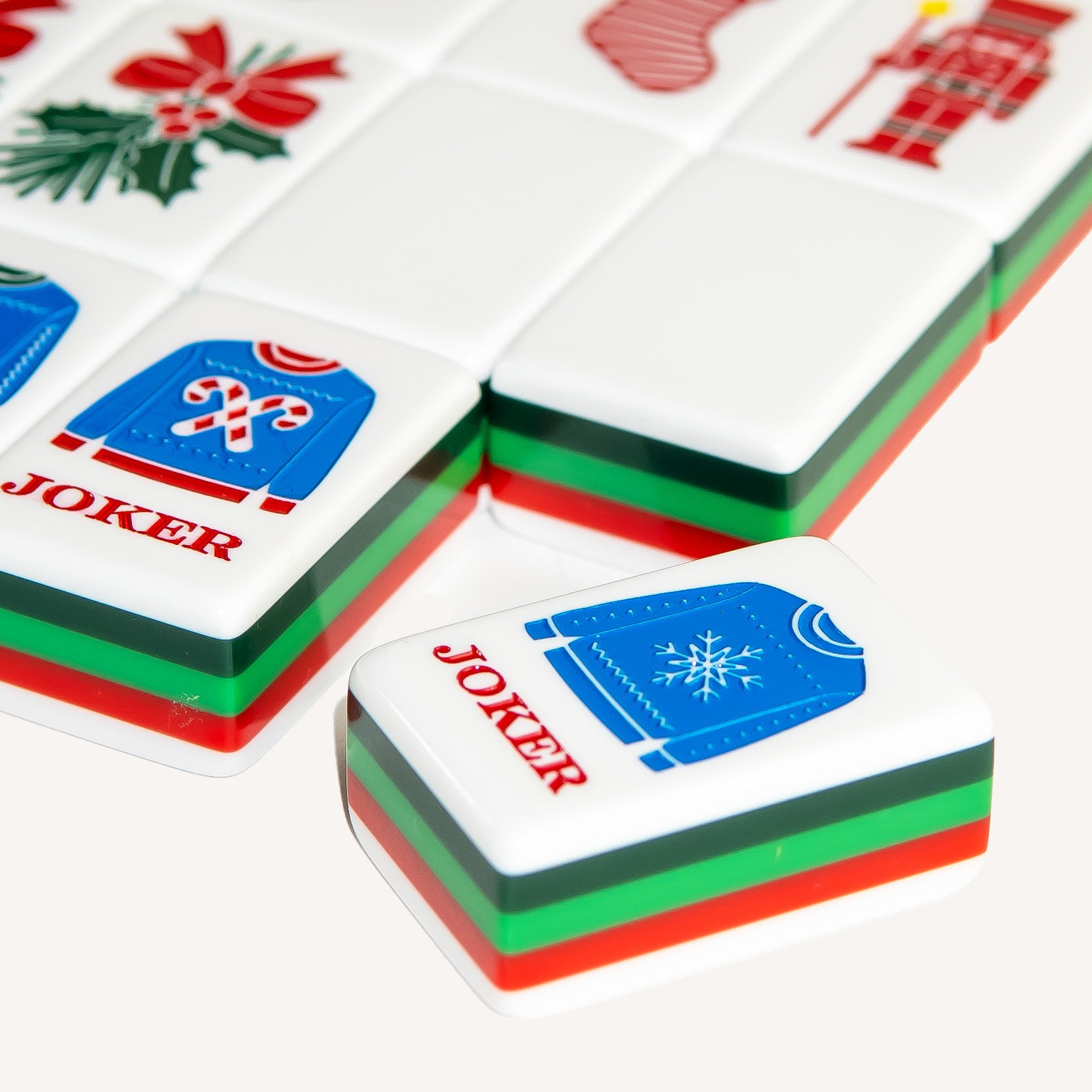 Holly Jolly Mahjong Set