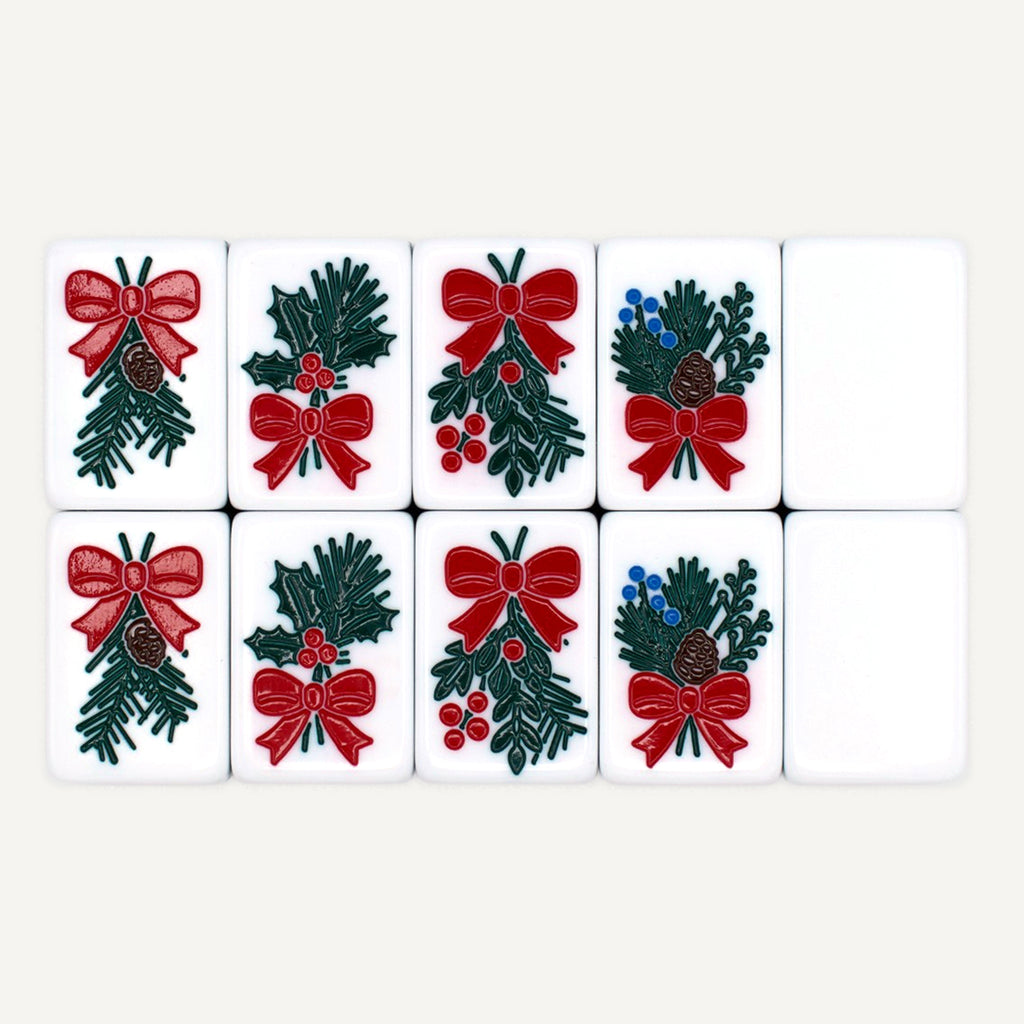 Holly Jolly Mahjong Set