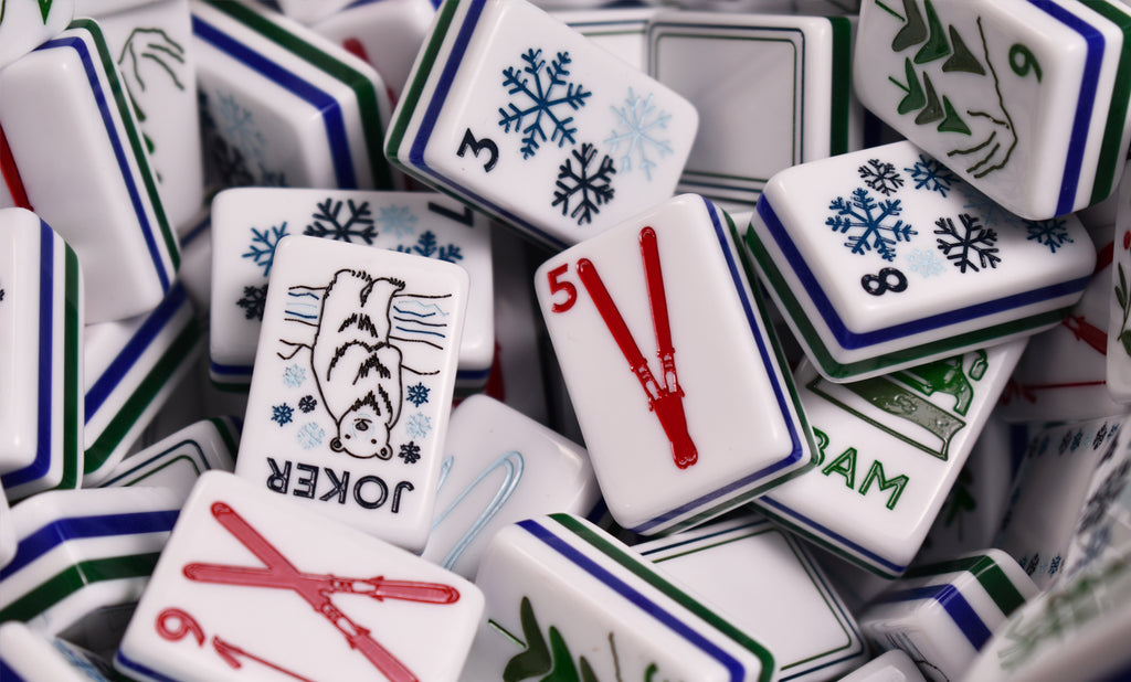 Let it Snow Mahjong Set
