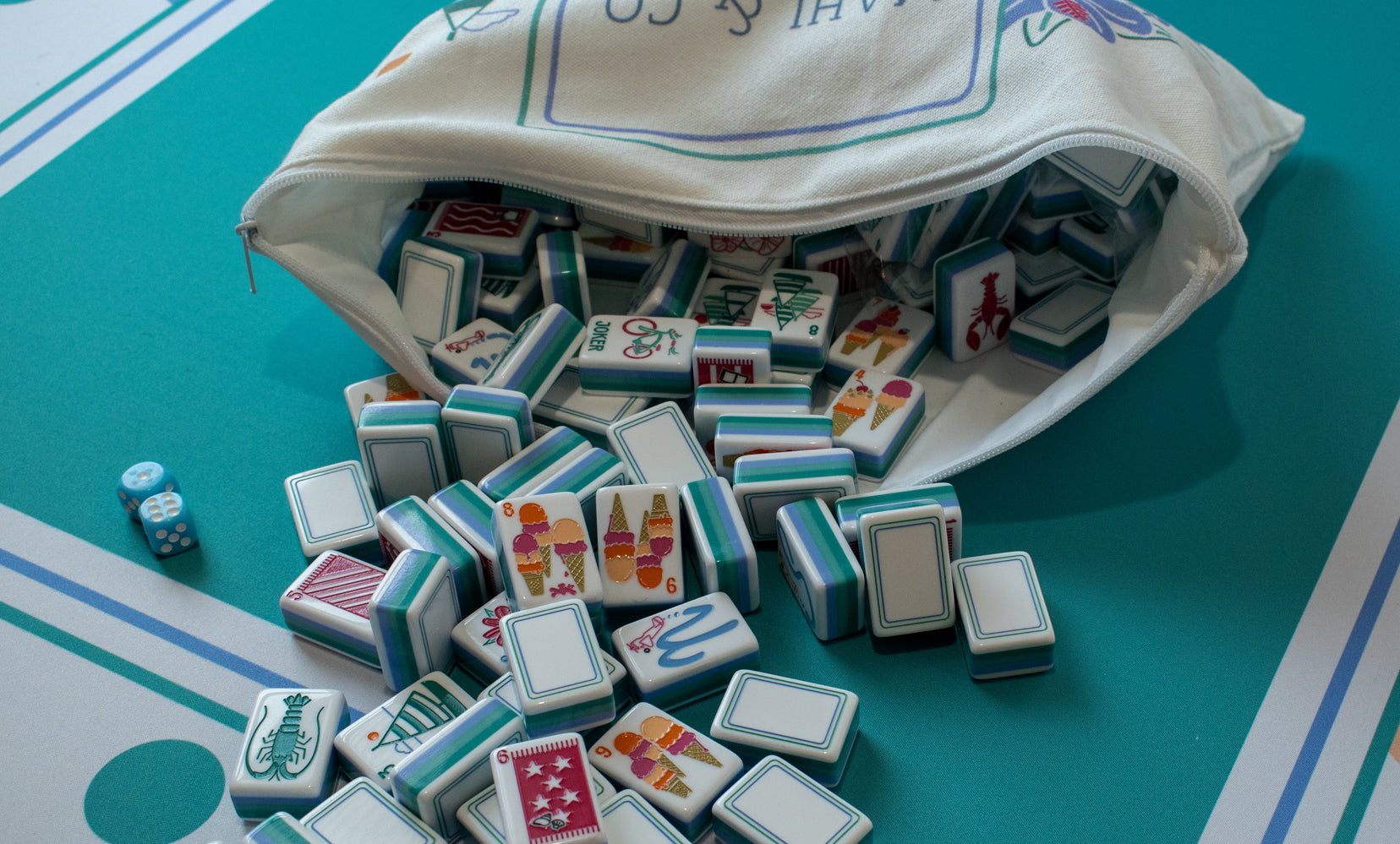 Summer Breeze Mahjong Set